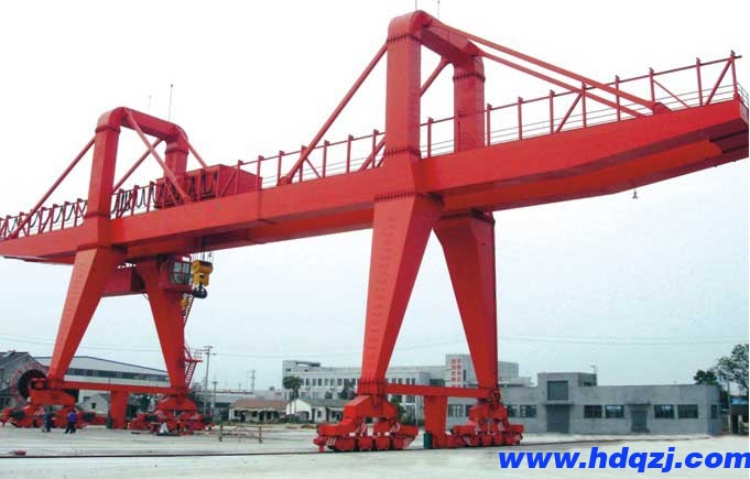 50t雙主梁門式起重機(jī) 50t雙主梁門式起重機(jī)