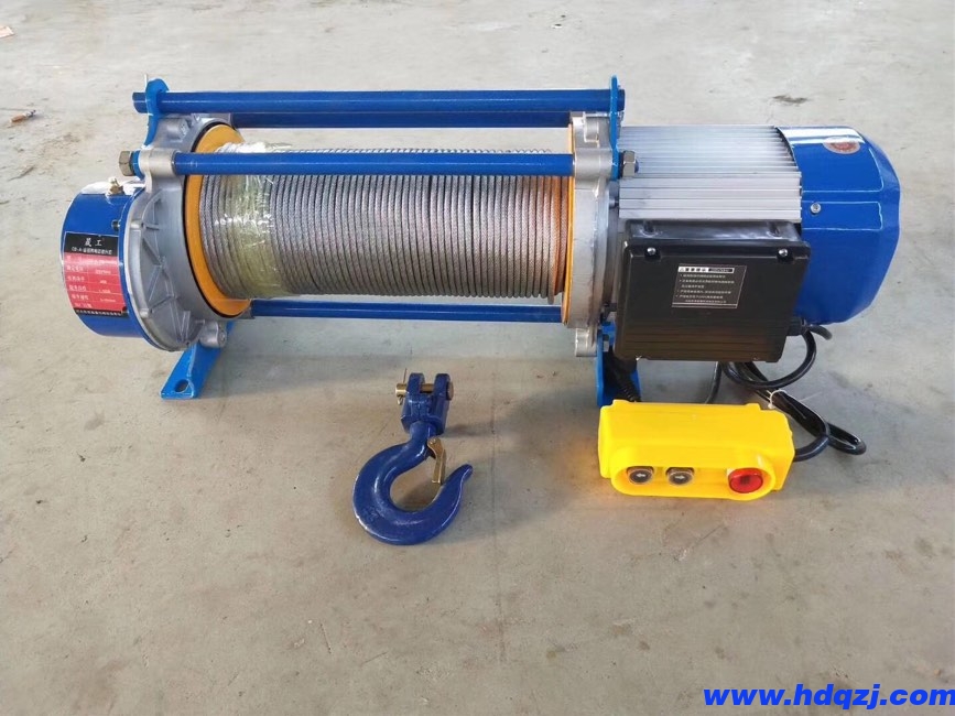 新型鋁殼提升機(jī)可連續(xù)工作 新型鋁殼提升機(jī)可連續(xù)工作